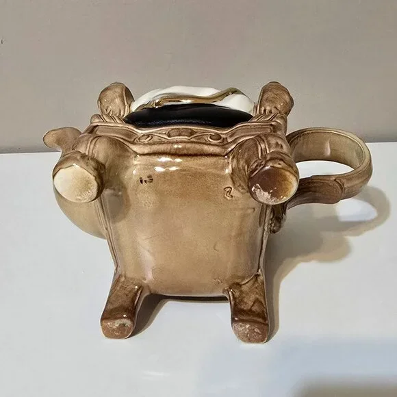 Vintage Floral Teacup Chair Teapot - Picture 5 of 9